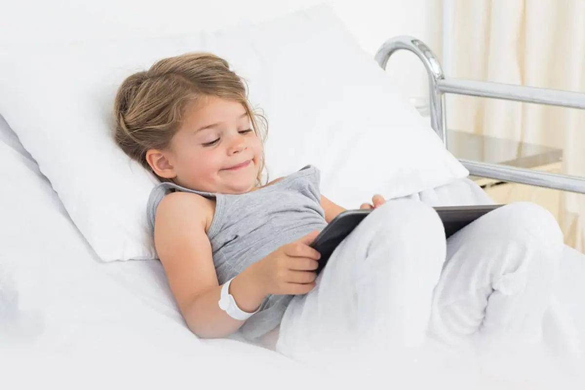 Mädchen auf Aqua-Stop Auflage